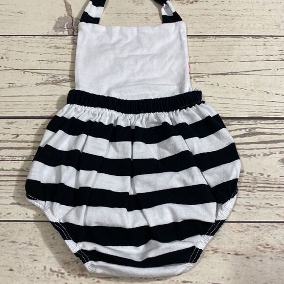 Bundle of 3 Baby Girl Infant Rompers - Picture 3 of 8